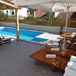 krevet i doručak Buzolic