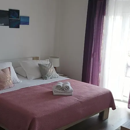 Nocleg ze śniadaniem Buzolic 3*