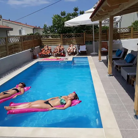 Buzolic 3* Hvar Town