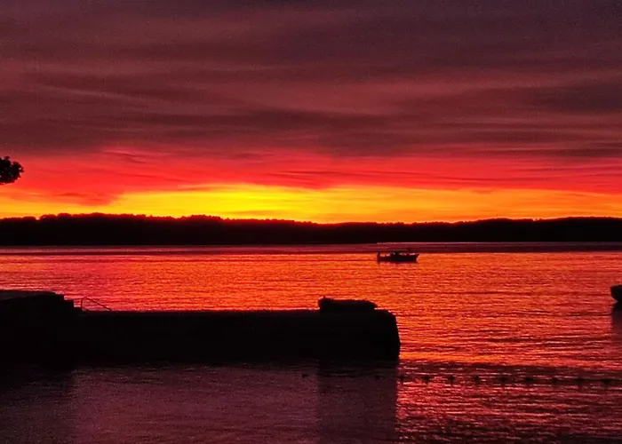 Buzolic 3* Hvar Town