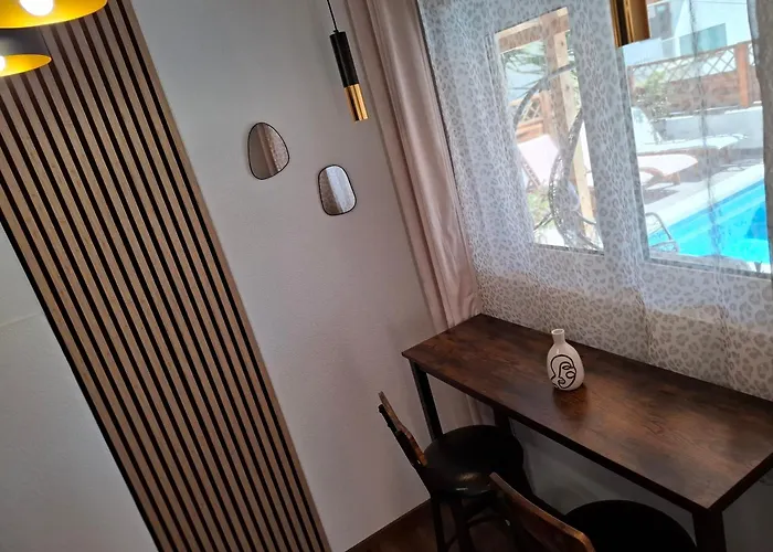 Buzolic 3* Hvar Town