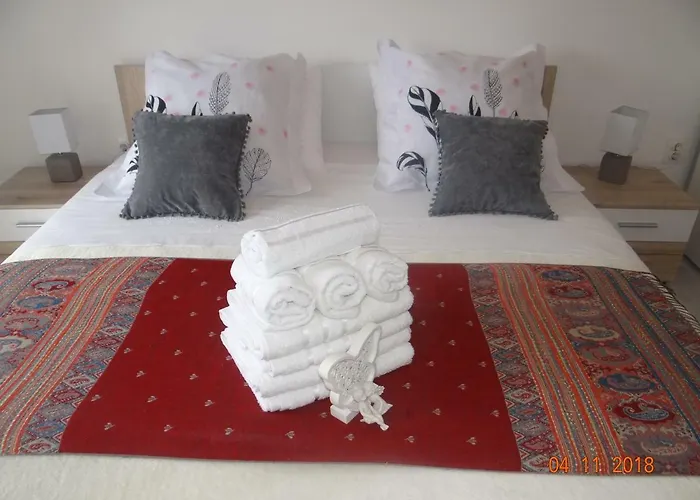 Buzolic 3* Hvar Town