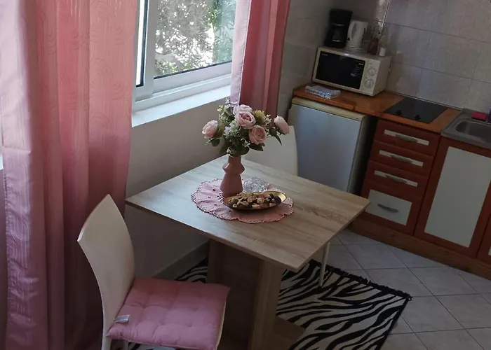 krevet i doručak Buzolic