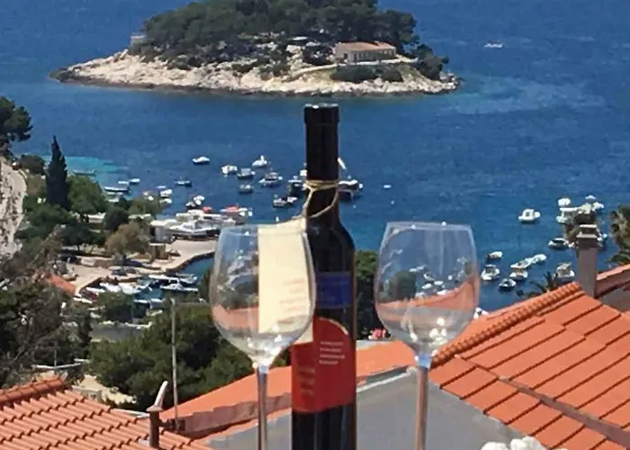 Buzolic Bed & Breakfast 3*